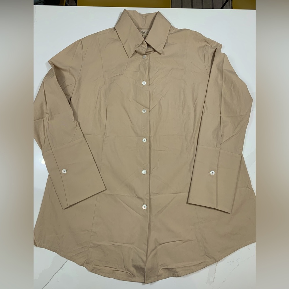 Alicia Bell Quiet Luxury Classic Neutral Button Down Beige Tan 14 like new